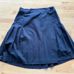 American Apparel Black A-Line Navy Pleated Mini Skirt Size M